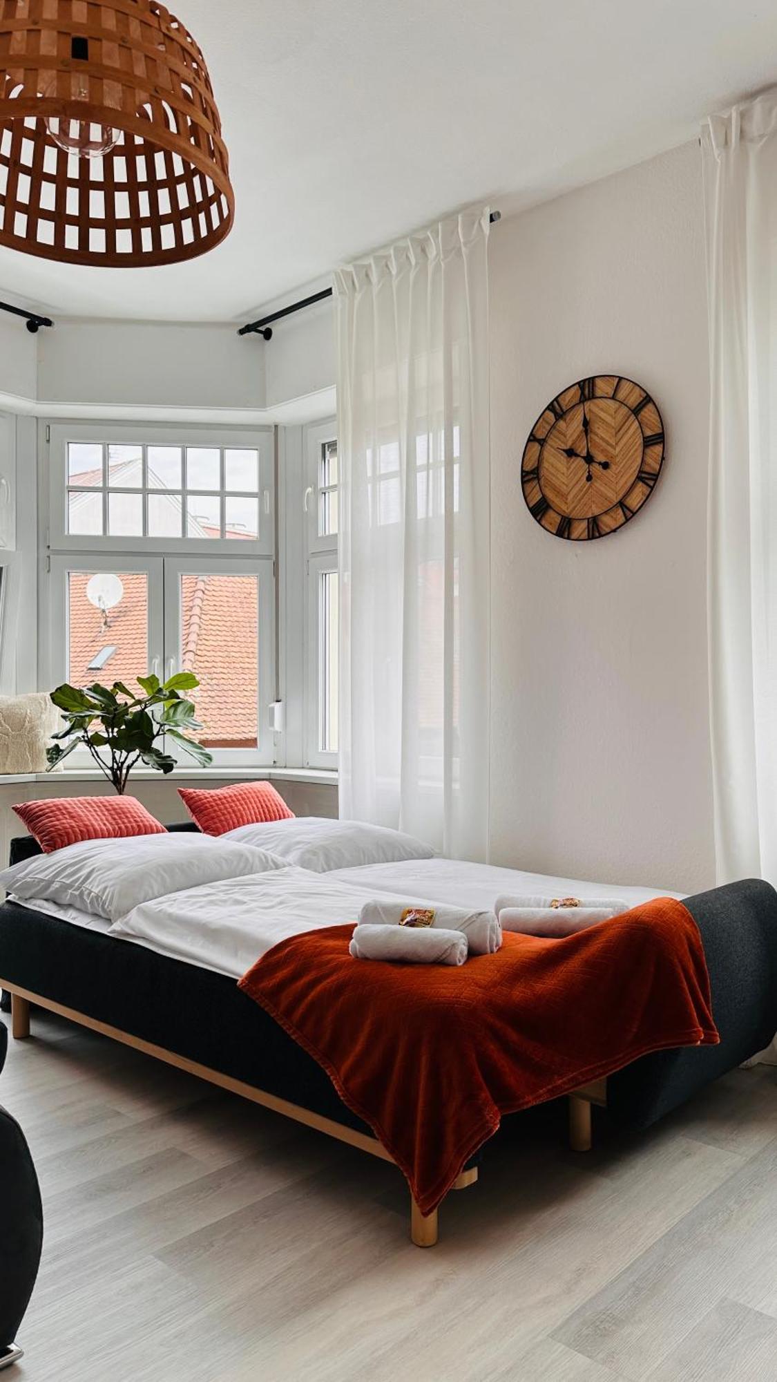 Amao-Brown I Exklusives City-Apartment I 85Qm I Privatparkplatz & Komfort I King-Size Bed Lahr  Exterior photo
