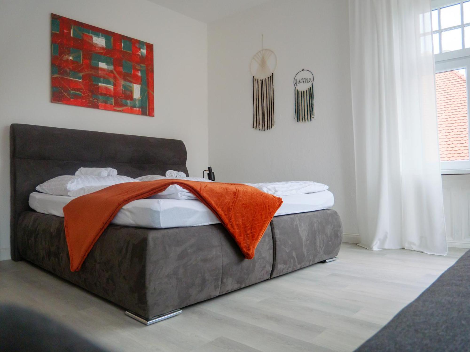 Amao-Brown I Exklusives City-Apartment I 85Qm I Privatparkplatz & Komfort I King-Size Bed Lahr  Exterior photo